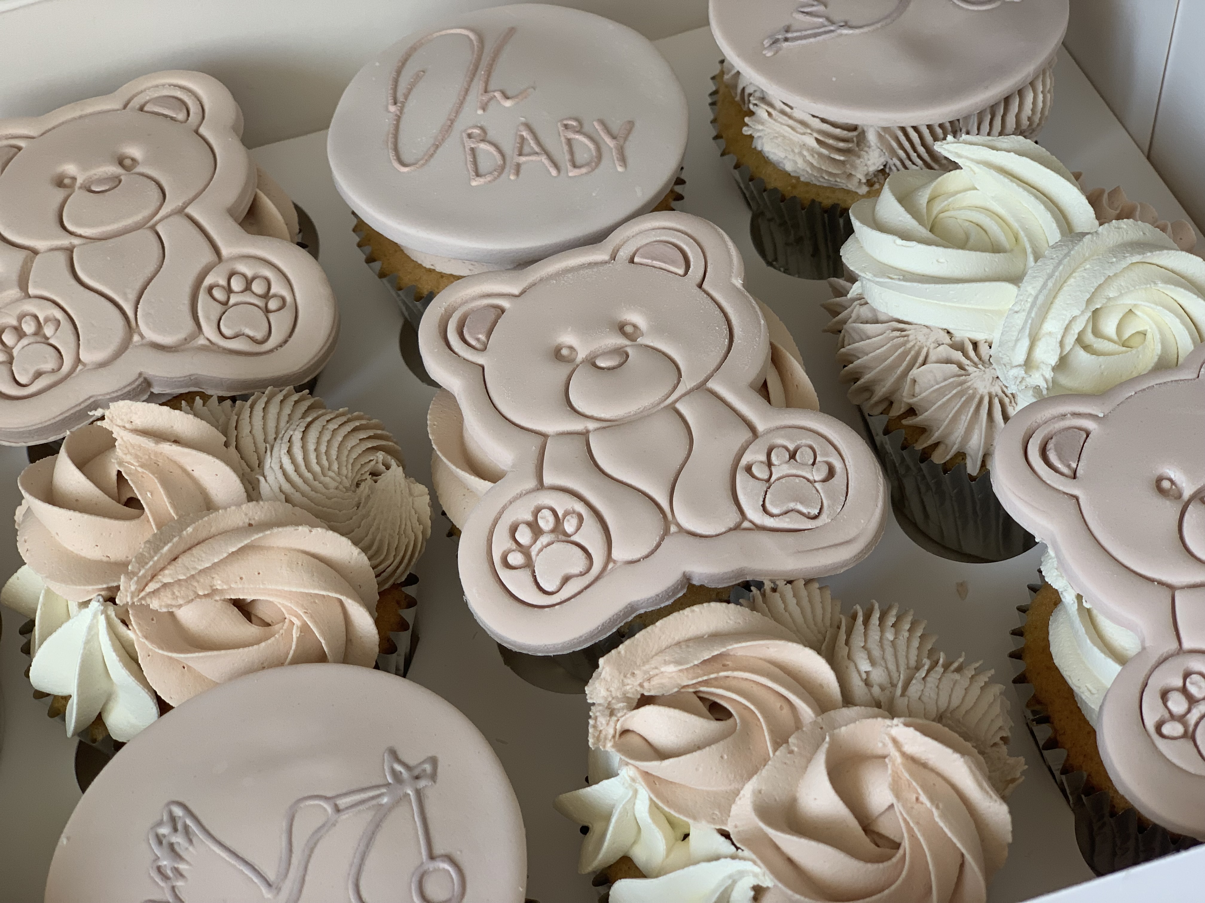 Cupcakes example 29