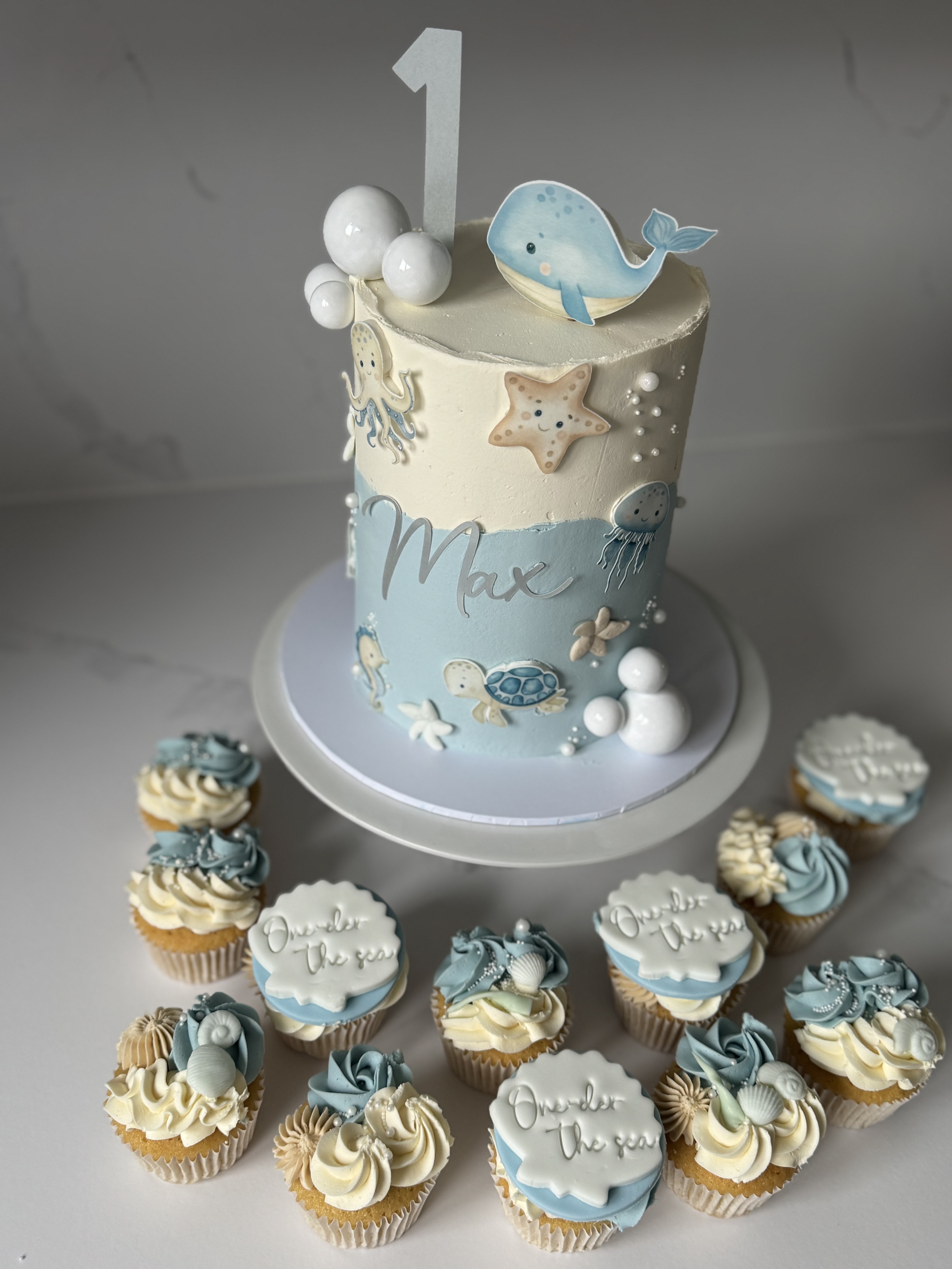Celebration Cakes example 15