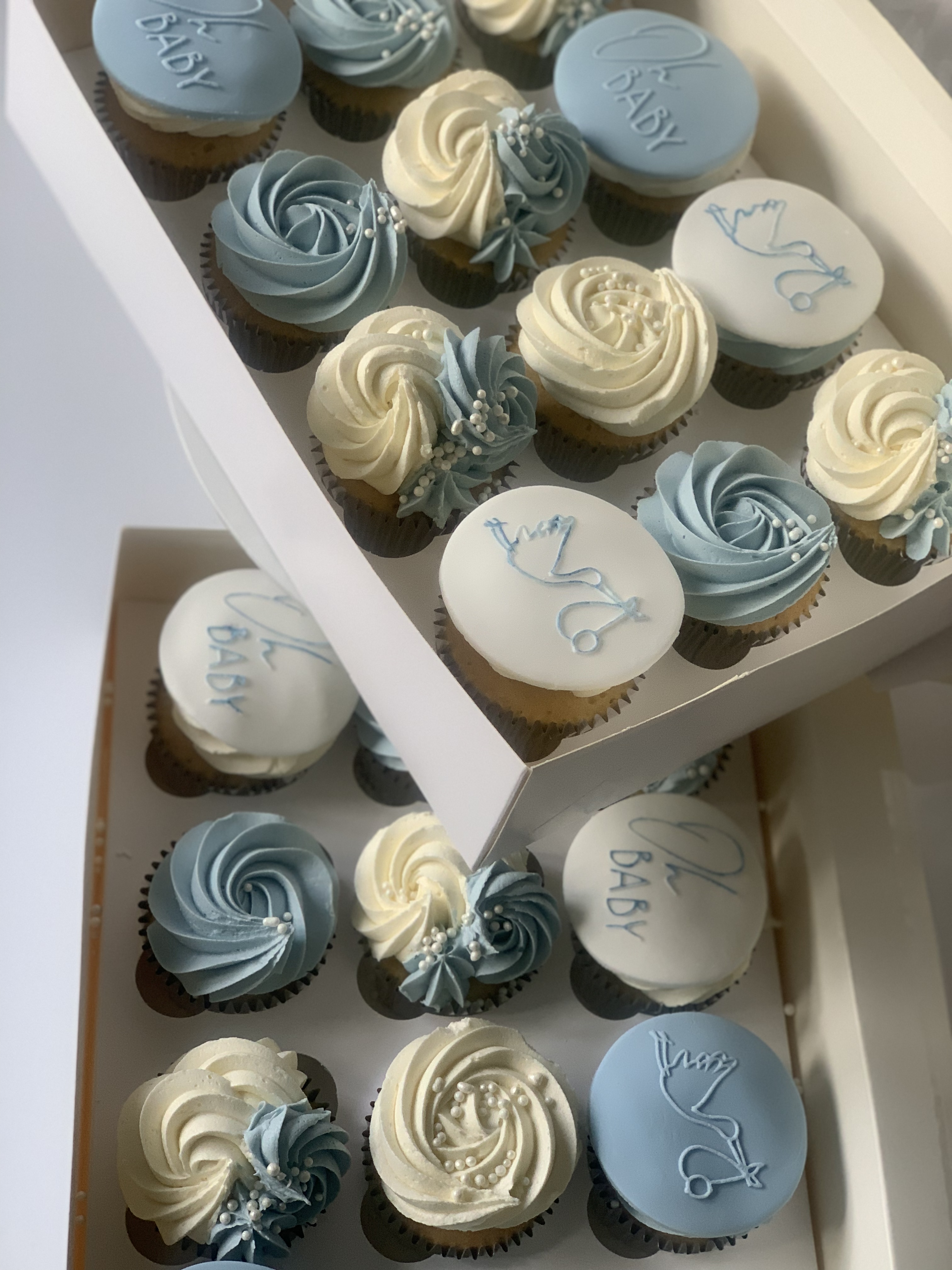 Cupcakes example 24
